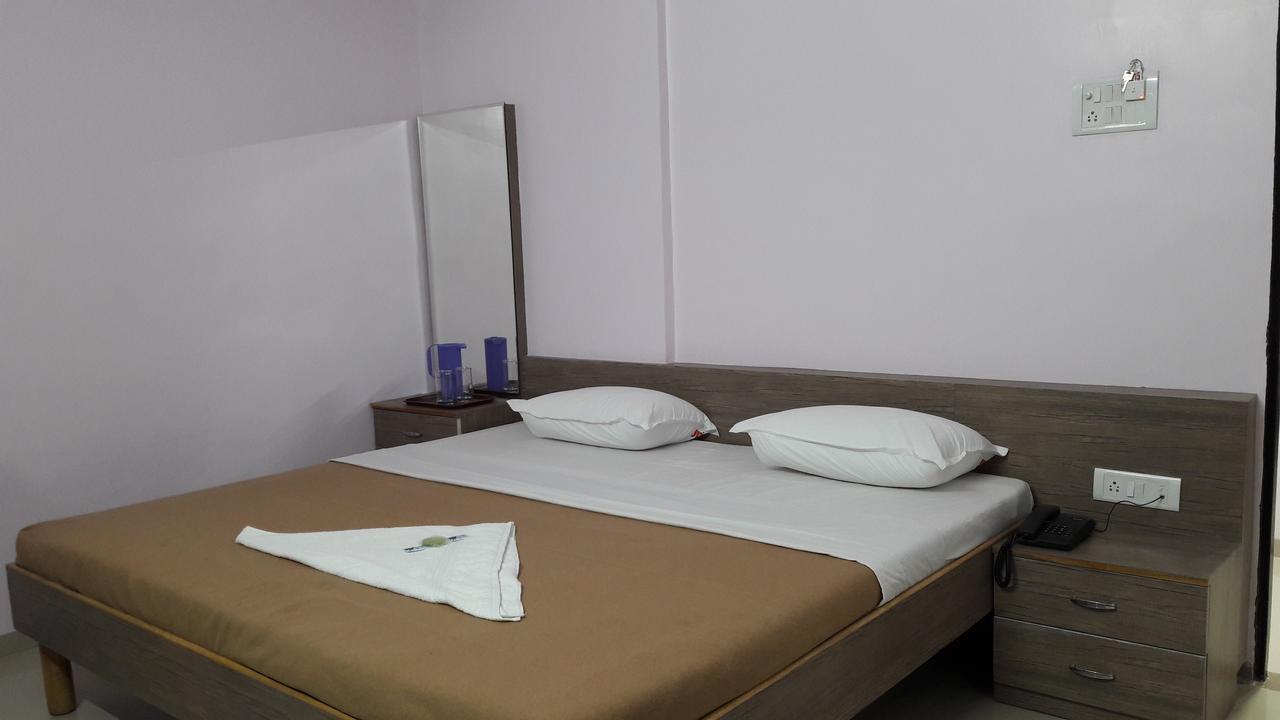 Hotel Aurangabad Regency Exterior photo
